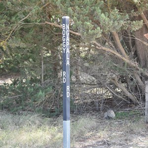 Julia Creek Police Memorial Turn Off 