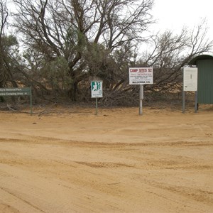 Muloorina Campground 7 June 2008