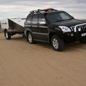 Crest On Lake Eyre Road