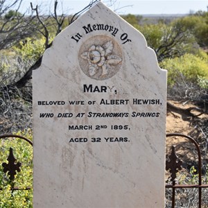 Strangways Springs Cemetery 