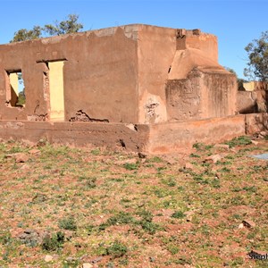 Sundown Outstation Ruins