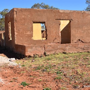 Sundown Outstation Ruins
