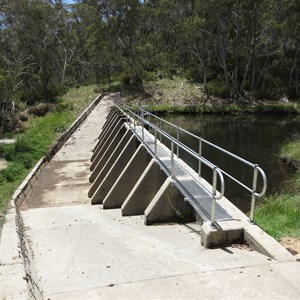 Dam wall from left bank