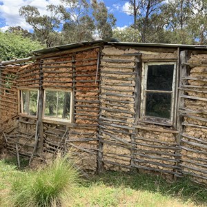 Ledinghams Hut Picnic Area