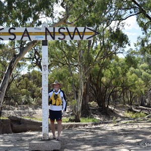 South Australia - New South Wales Murray River Border Marker