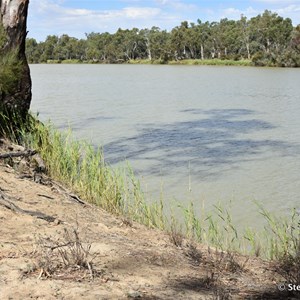 South Australia - New South Wales Murray River Border Marker