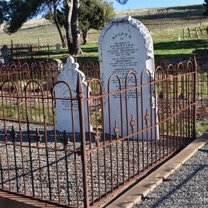 White Hut Gaelic Cemetery