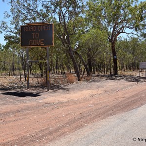 Stuart Highway & Central Arnhem Highway Intersection