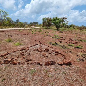 Wurrwurrwuy - Garanhan (Macassan Beach) Stone Pictures