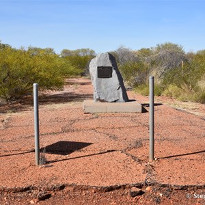 Stuart Highway North Historic Engineering Marker