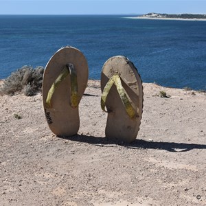 Thong Sculpture 