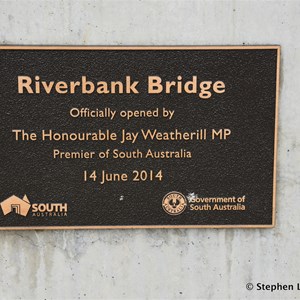 Adelaide Riverbank Pedestrian Bridge