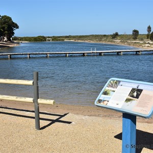 Matthew Flinders Memorial