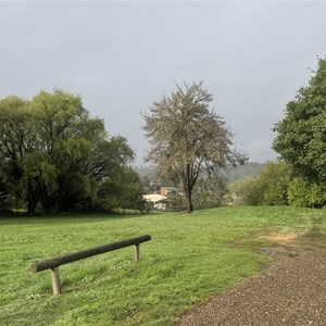 Hilltop Hotel Omeo