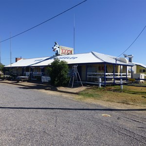 Blue Heeler Hotel Motel Caravan Park