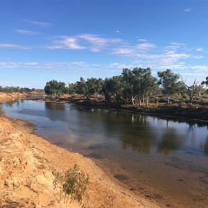 Wooleen Riverside Camps