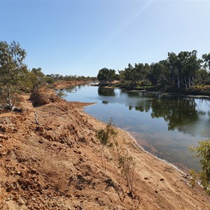 Wooleen Riverside Camps