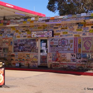 Menzies Number Plate Servo