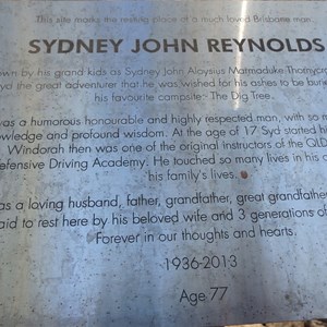 Sydney John Reynolds gravesite