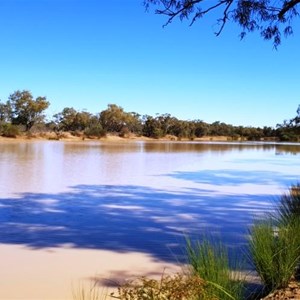 Wilson River at Noccundra Hotel