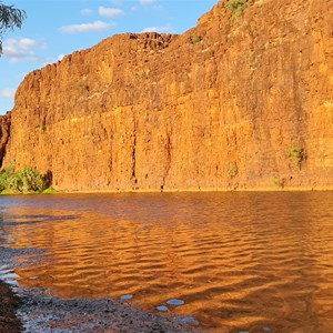 Carawine Gorge