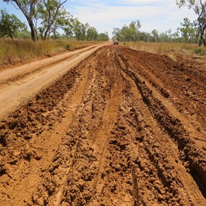 Driving on a wet Gibb does this