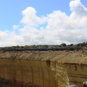 Observation points and paths give excellent access