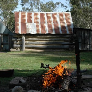 Davies Plain Hut