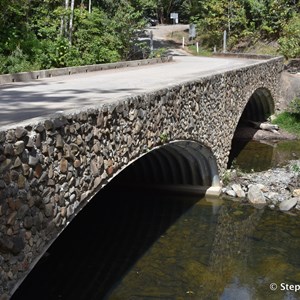 New bridge over Woobadda Creek, Bloomfield Track