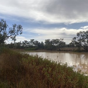 Gumoomo Waterhole Rest Area