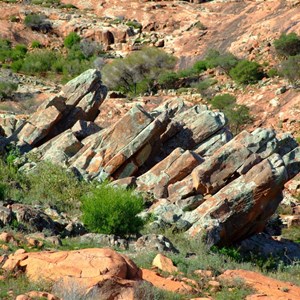 Kolay Mirica Falls