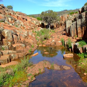 Kolay Mirica Falls