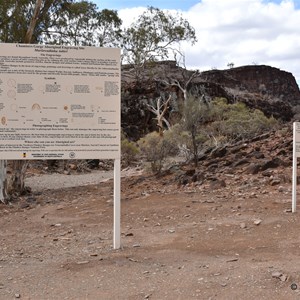 Chambers Gorge Aboriginal Engraving Site Sign