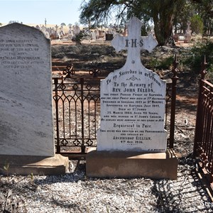 St Johns Cemetery