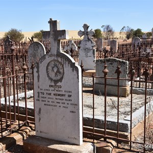 St Johns Cemetery