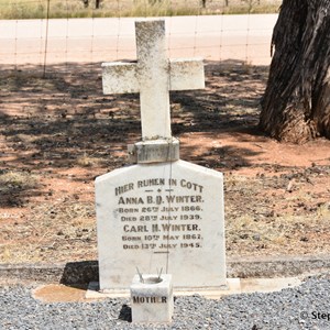 Hoyleton Cemetery 