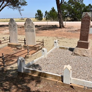 Hoyleton Cemetery 