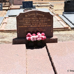 Farrell Flat Cemetery 