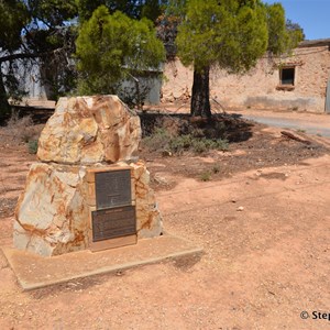 Dunn's Memorial Cairn