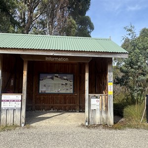 Frenchman's Cap Parking Area