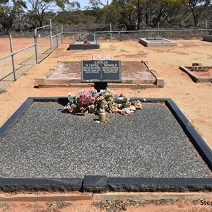 Overland Corner Cemetery