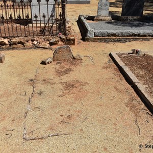 Overland Corner Cemetery