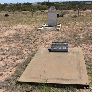 Bakara Cemetery