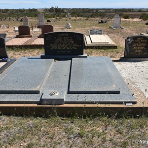 Bakara Cemetery