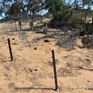 Wanbi Cemetery 