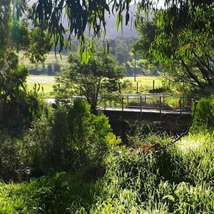 Bridge over King Parrot Creek