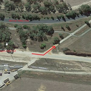 Kiewa River flood plain diversion at McGeochs Rd 