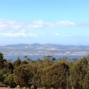 East coast of the Derwent from the lookout