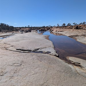 Pindathuna Ck Rock pool