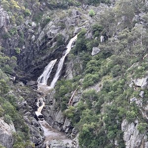 Bakers Creek Falls